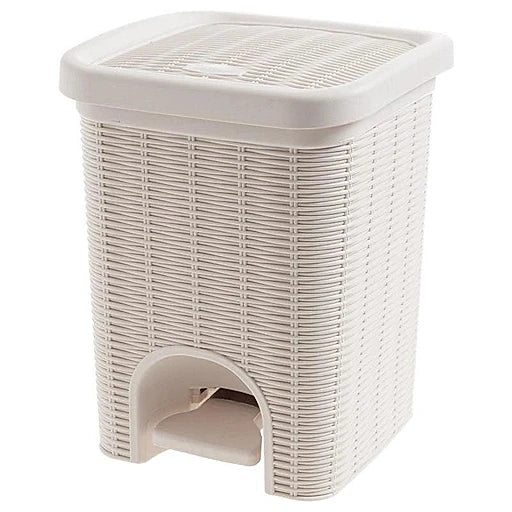 Rattan style plastic pedal trash bin with lid – KT Bazar