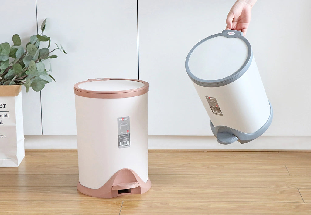 Premium pedal dustbin with inner bucket hands free waste bin – KT Bazar