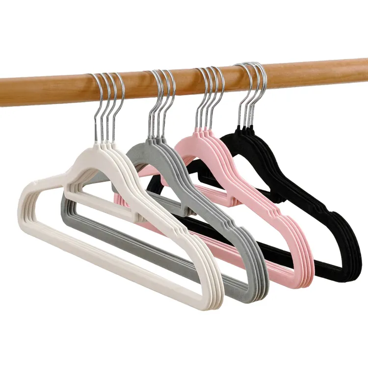 Adult Non-Slip Velvet Clothes Hangers 5 PCS SET – 360° Rotating Hook Space-Saving Hangers for Coats, Shirts & Dresses